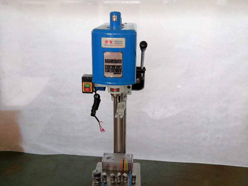 臺式鉆攻攻絲機為何老是斷？解決辦法！