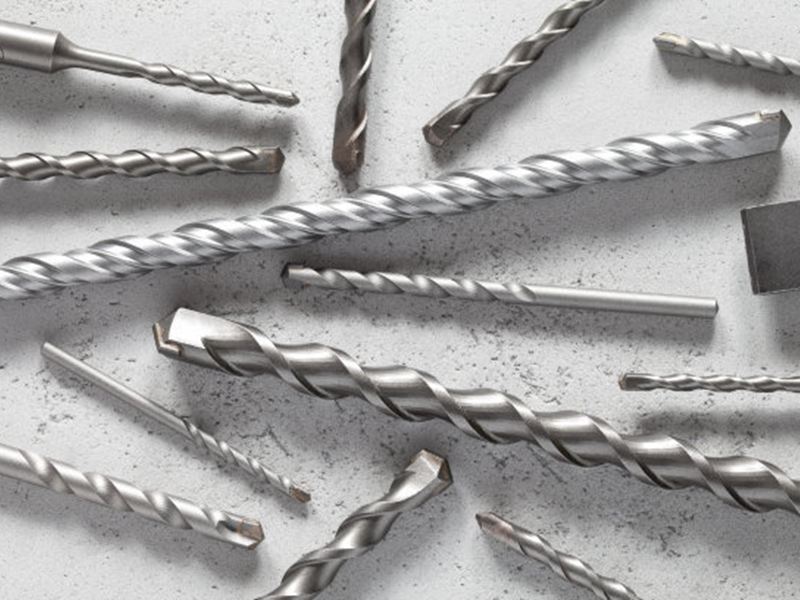 深孔鉆廠家?guī)私忏@頭的正確使用注意事項(xiàng)