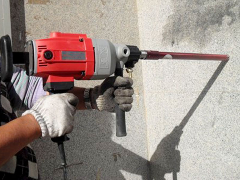 鉆孔機(jī)的鉆頭怎么下？種類要分清楚