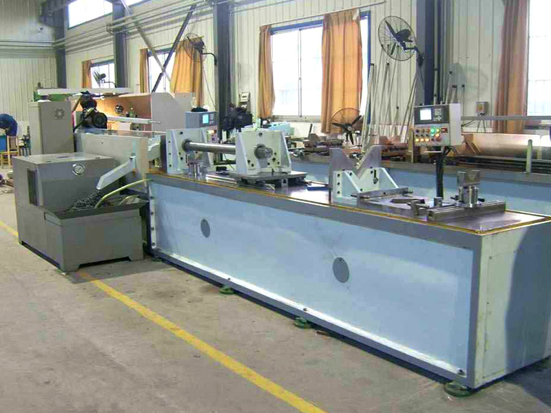 模具深孔鉆機床學(xué)習(xí)要先會啥？